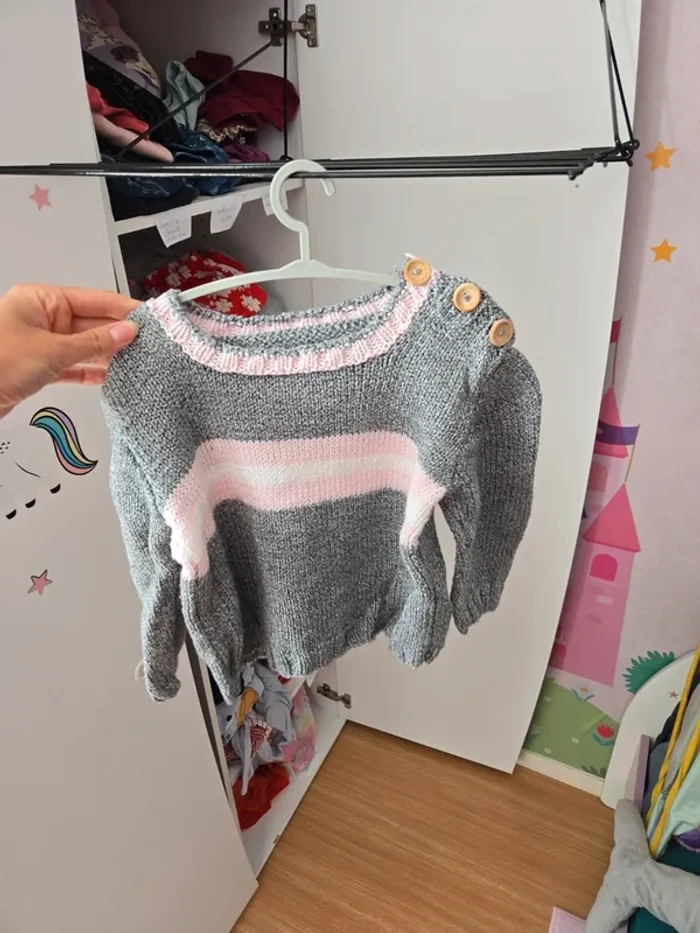 Pull mixte taille 4 ans fait main - photo numéro 3