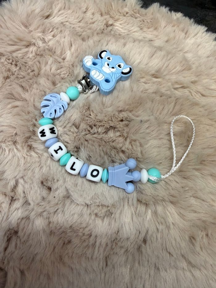 Attache tétine Simba