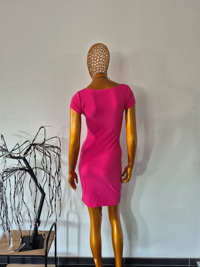Robe Fuschia - photo numéro 2