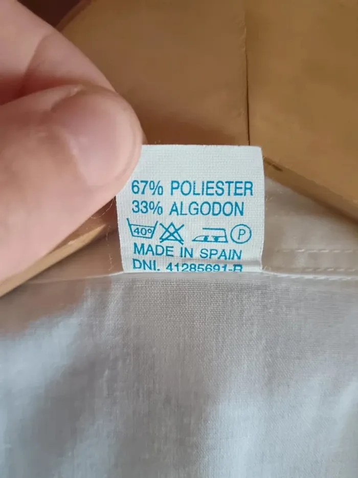 Chemisier blanc broderies poitrine - photo numéro 7