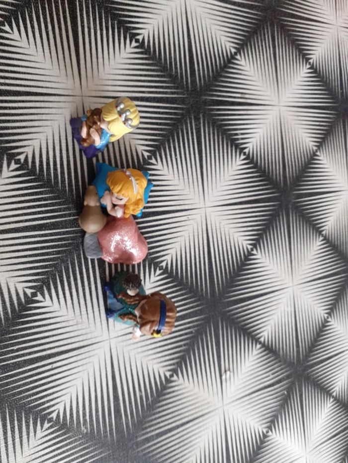 Figurines princesses - photo numéro 2