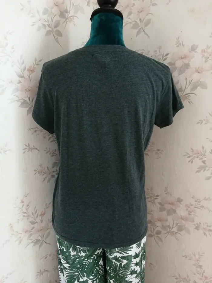 Tee-shirt gris à message argenté # chic happens / up 2 fashion / (L) - photo numéro 4