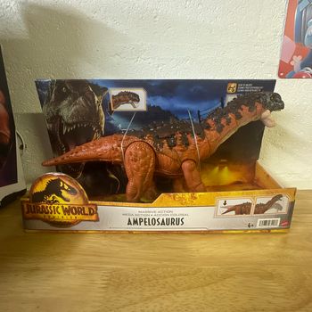 Jurassic World Ampelosaurus