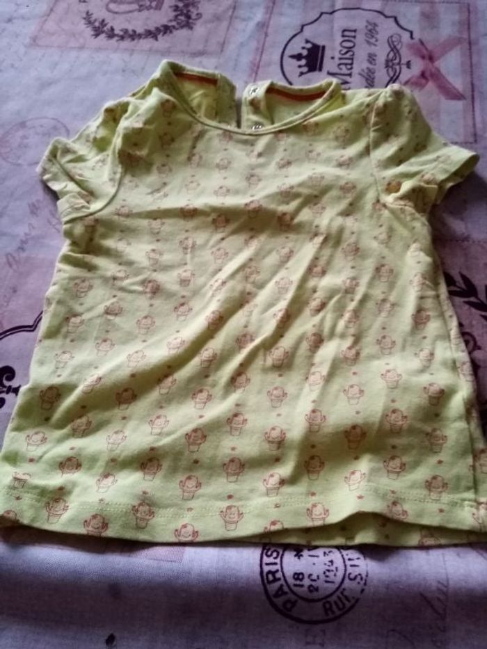 T-shirt