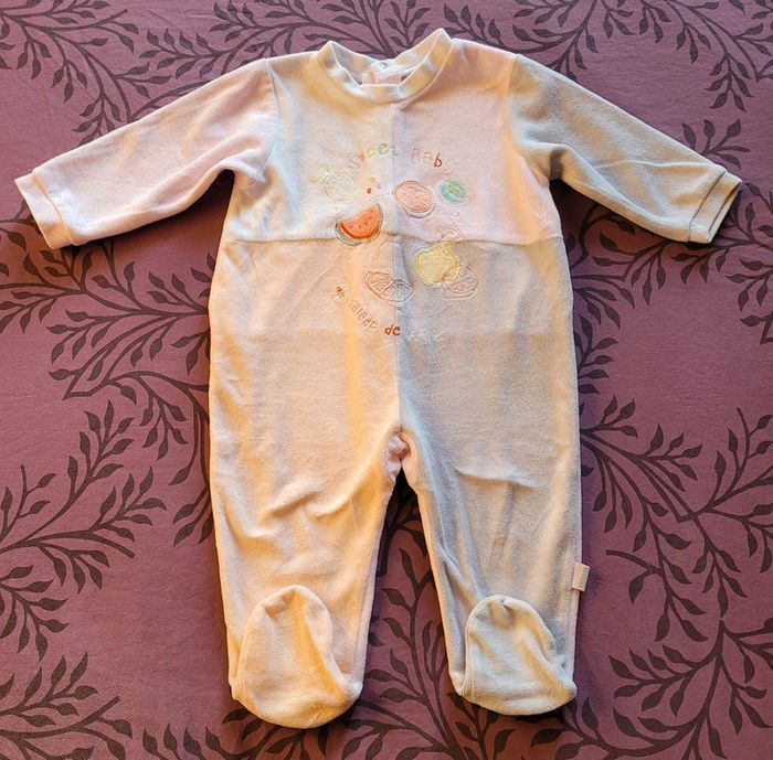 Lot de 4 pyjamas en velours (grenouillères) - photo numéro 11