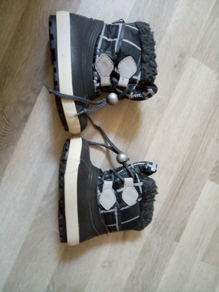 Bottes de neige 20 21 Mc kinley très bon état - photo numéro 3