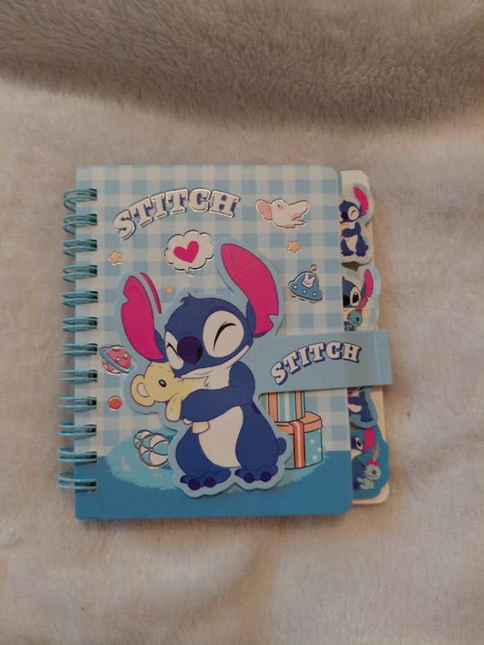 Carnet Stitch