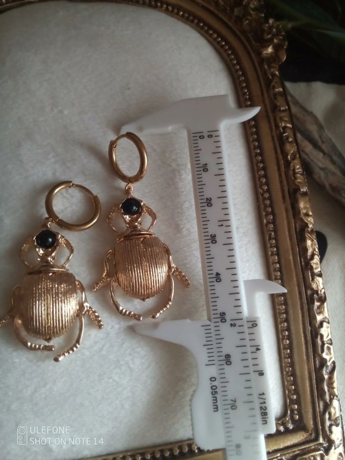 Boucles d'oreilles scarabées avec pierres d'obsidienne - photo numéro 3