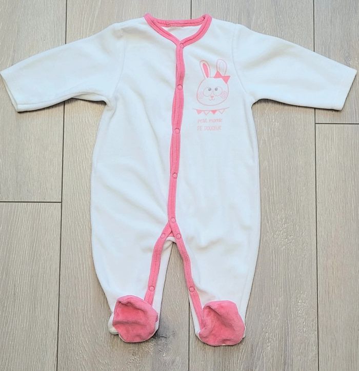 Pyjama blanc et rose. Fille 3 mois