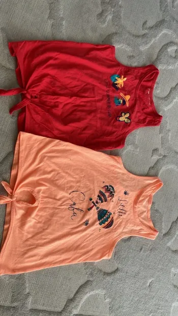 Lot de 2 débardeurs fille – Thème Cuba – Taille 10A / 140 cm