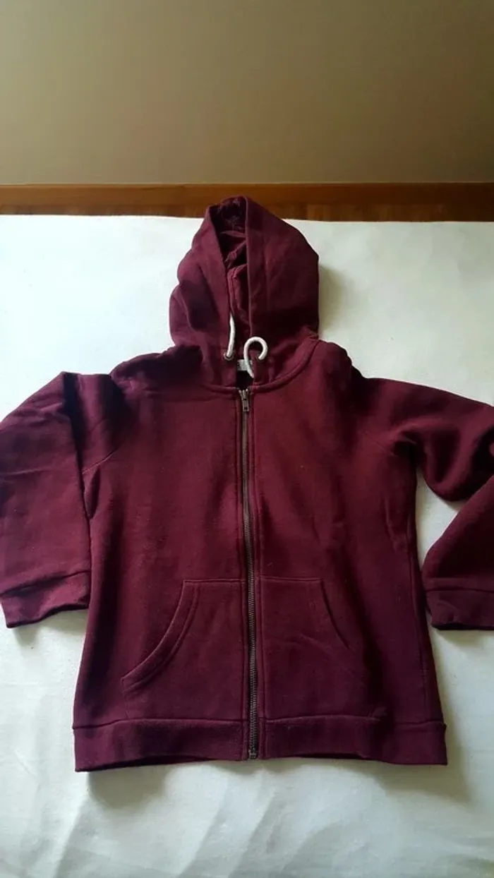 Gilet à capuche