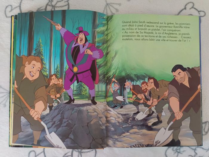 Livre Pocahontas - photo numéro 3