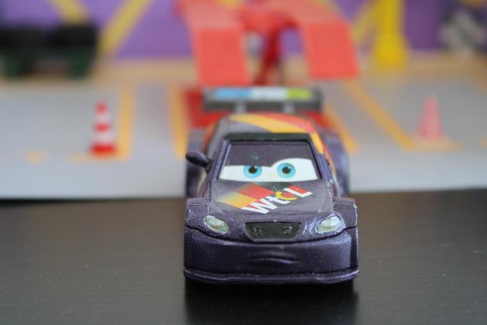 Disney Pixar Cars Max Schnell version world grand prix - photo numéro 7