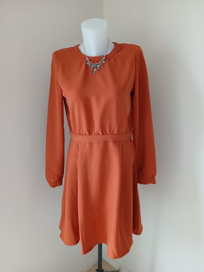 Robe taille 36 - photo numéro 3