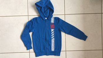 Sweat zippé a capuche garçon 6 ans