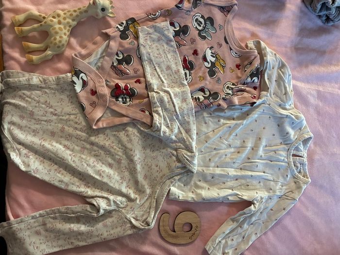 Lot vêtements 9 mois fille