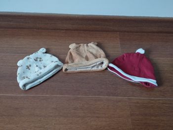 Lot de 3 bonnets bébé