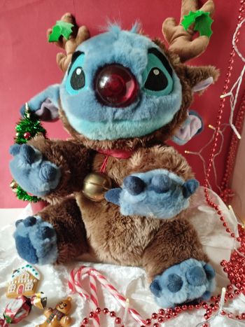 Peluche Stitch renne de Noël
