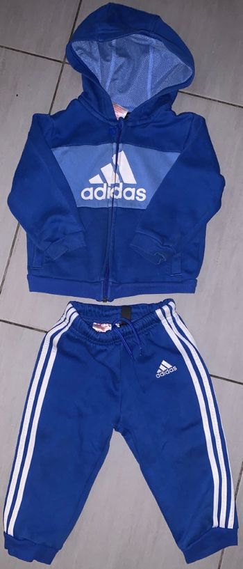 Ensemble adidas