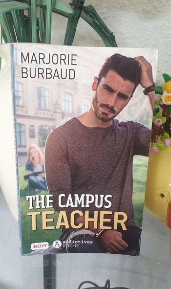 Livre "The campus teacher"