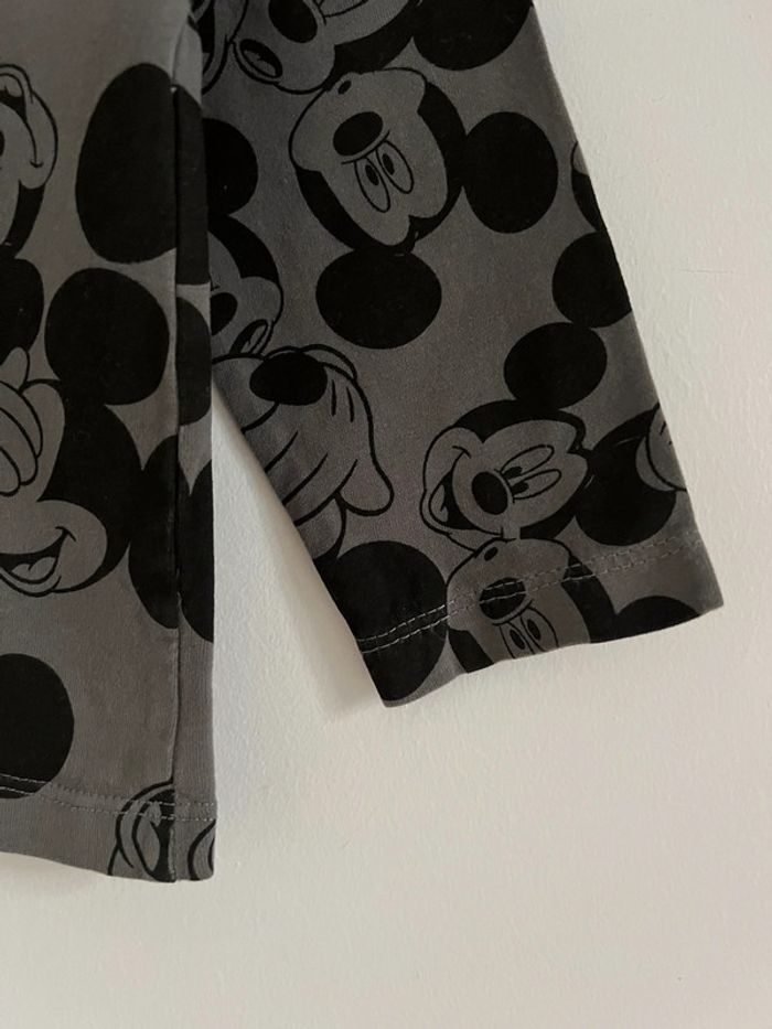 Teeshirt ML gris anthracite et dessins noirs Mickey - Taille 24 Mois (92cm) - photo numéro 5