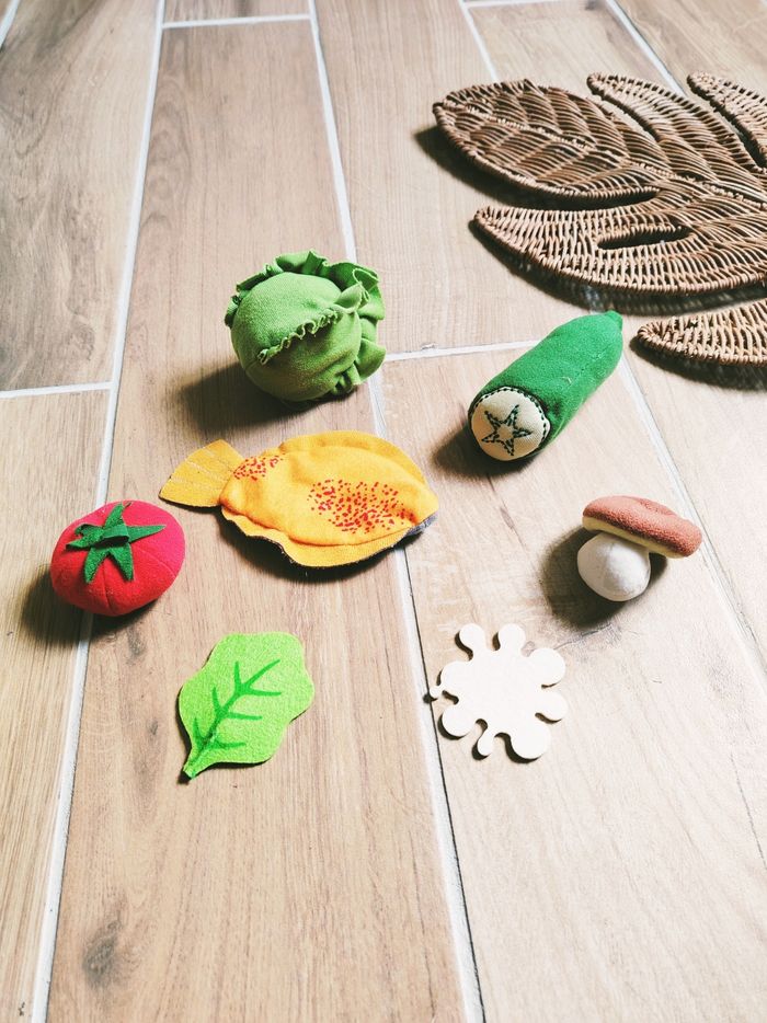 🐟Dinette lot divers aliments poisson et légumes en tissu- peluche