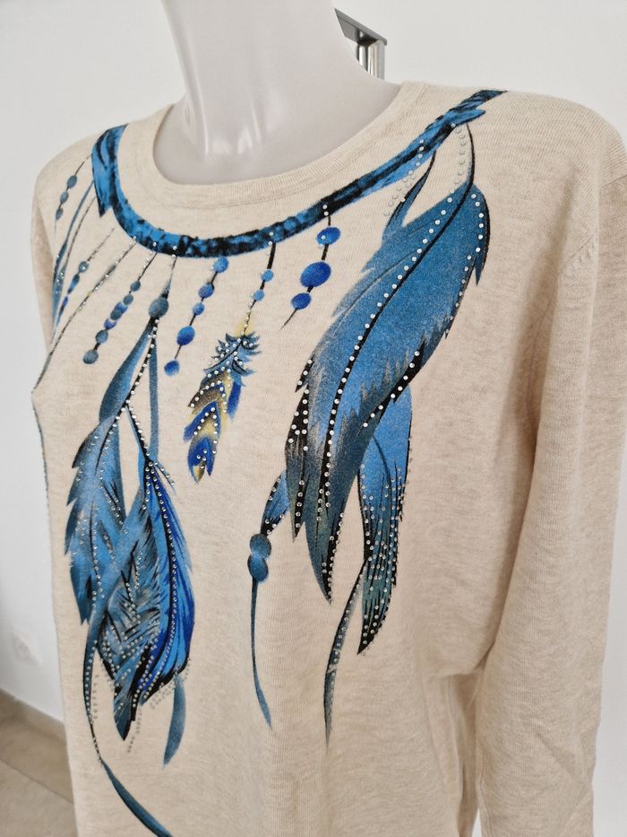 Haut beige crème motif plumes bleues H&L - photo numéro 4