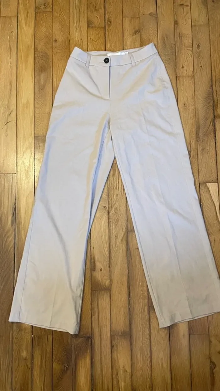 Pantalon Bershka beige