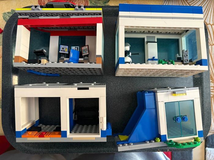 Lot lego city et mini figures - photo numéro 6