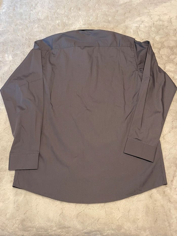 Chemise grise manches longues - Yves Dorsey - T. 4 - photo numéro 4
