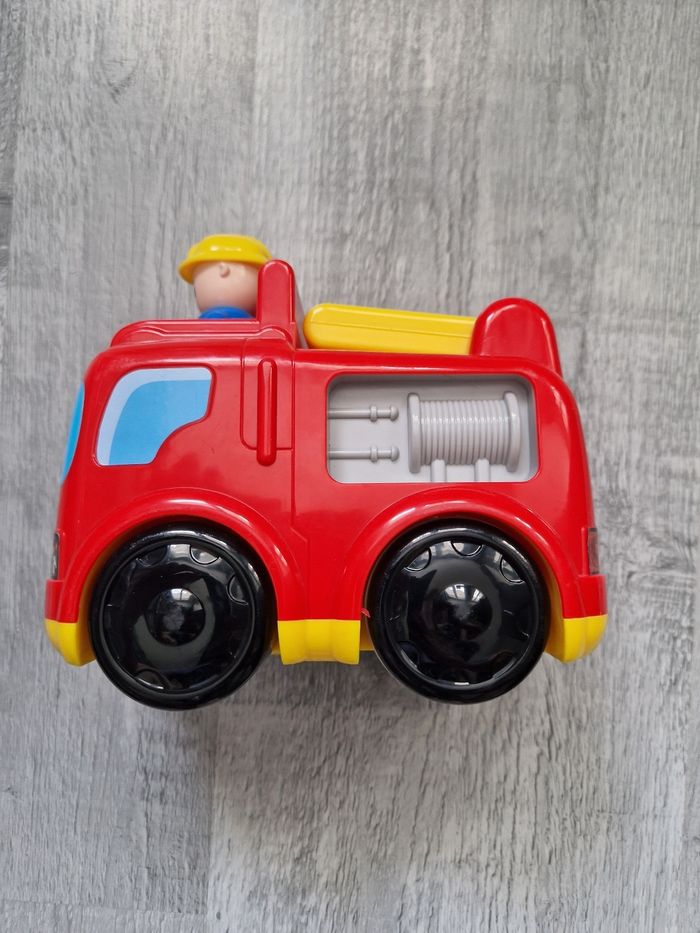 Camion de pompiers - photo numéro 3
