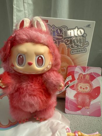 Labubu Big into Energy - LOVE