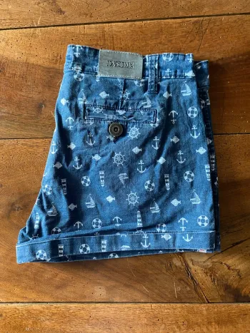 Short motifs marins