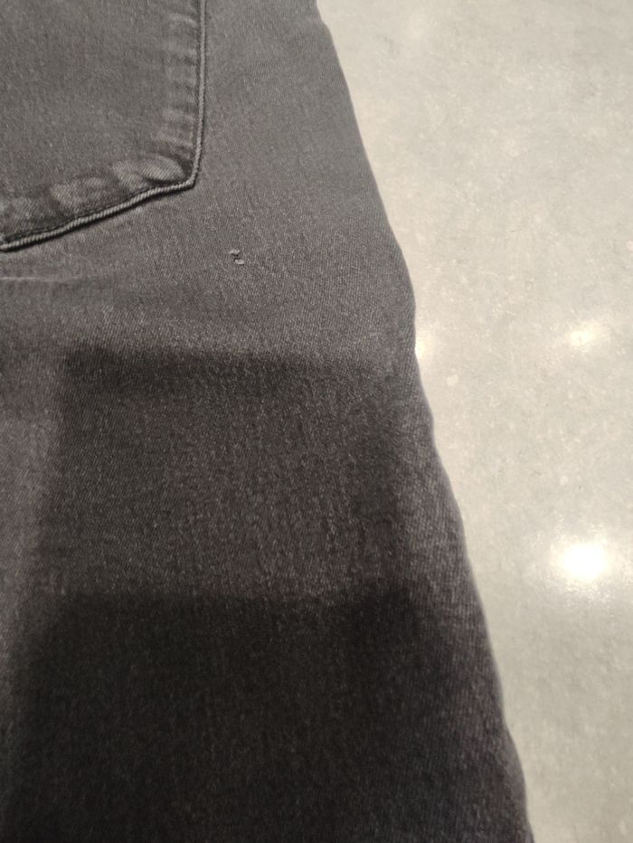Pantalon slim noir – Kiabi – Taille 44 - photo numéro 4
