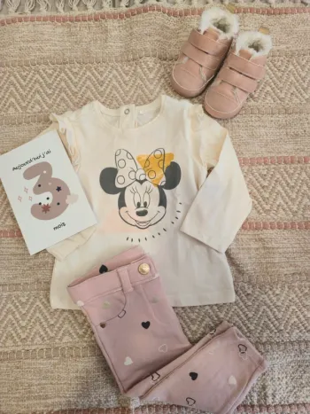 Ensemble 3 pièces haut Minnie pantalon rose et bottines fourrées 3 mois