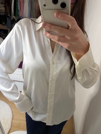 Blouse écru satiné 