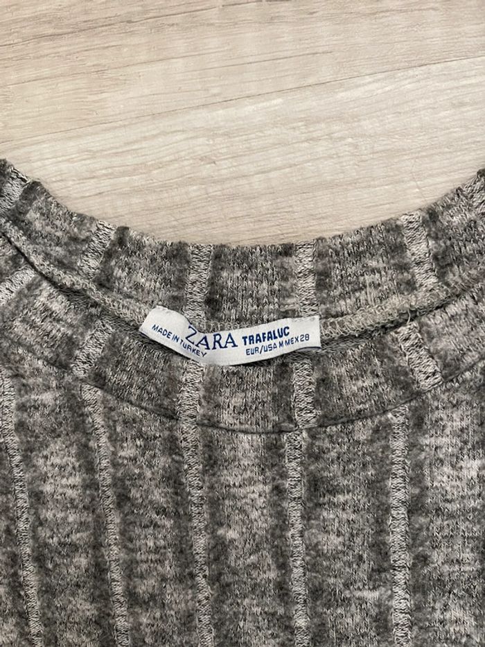 tee-shirts ~ zara trafaluc ~ taille M - photo numéro 3