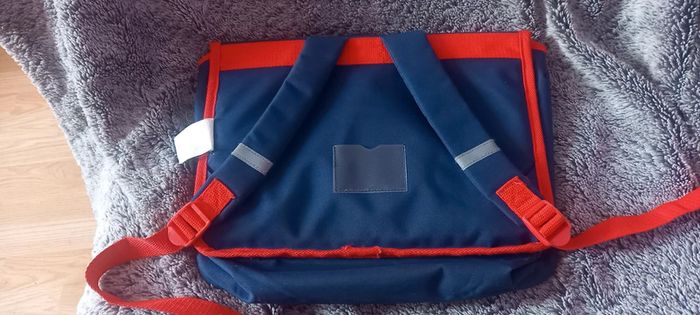 Cartable super héros - photo numéro 3