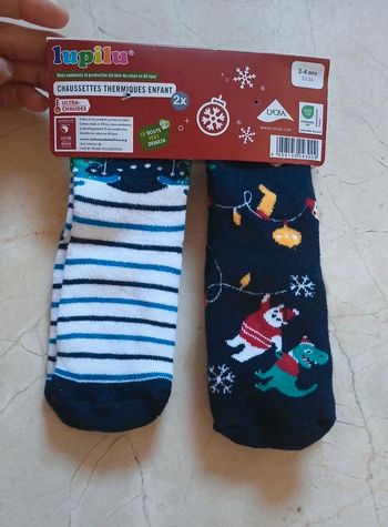Lot de 2 paires chaussettes antidérapante thermique taille 2/4 ans 🌺