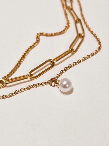 Collier à perles multicouches