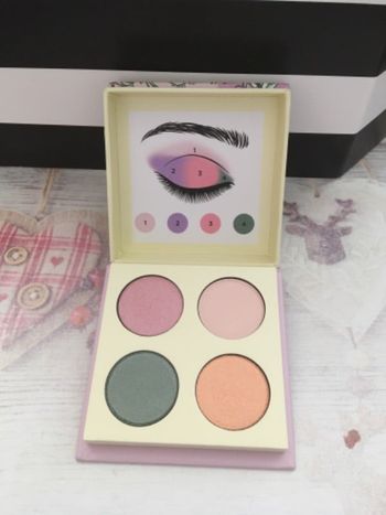 Nouvelle palette pastel Fleurs des Sentiers Yves Rocher