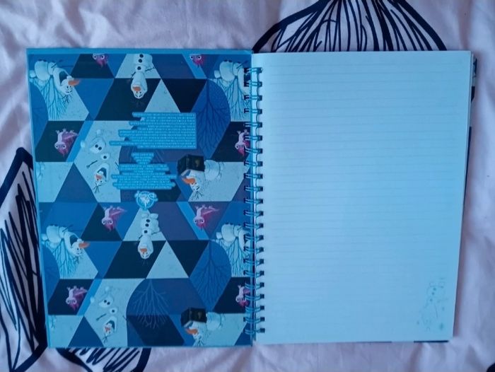 Cahier reine des neiges II 3D - photo numéro 6