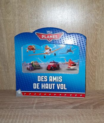Livre planes des amis de haut v