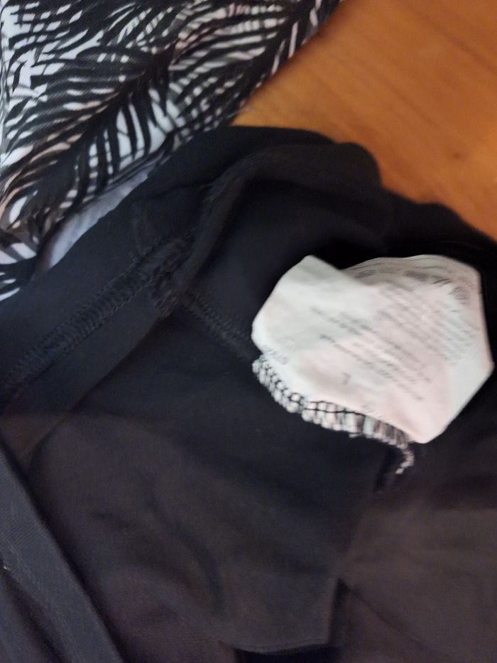 Lot 3 robes été femme taille L et 40 - photo numéro 2