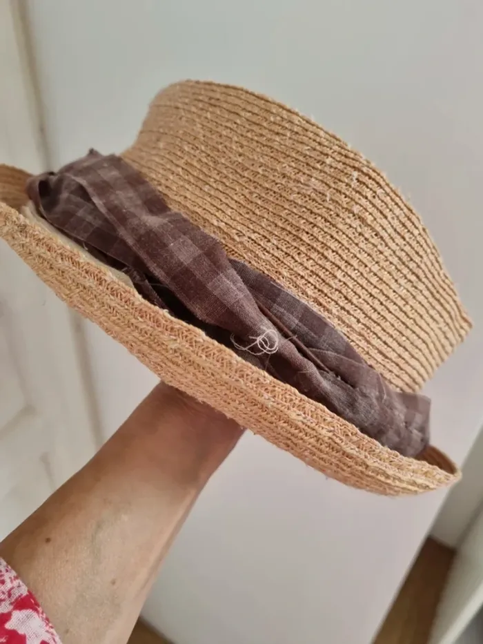 Chapeau - photo numéro 3