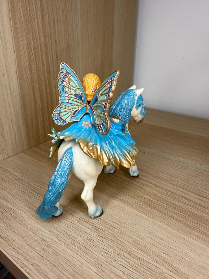 Pegasus papo avec fée - photo numéro 3