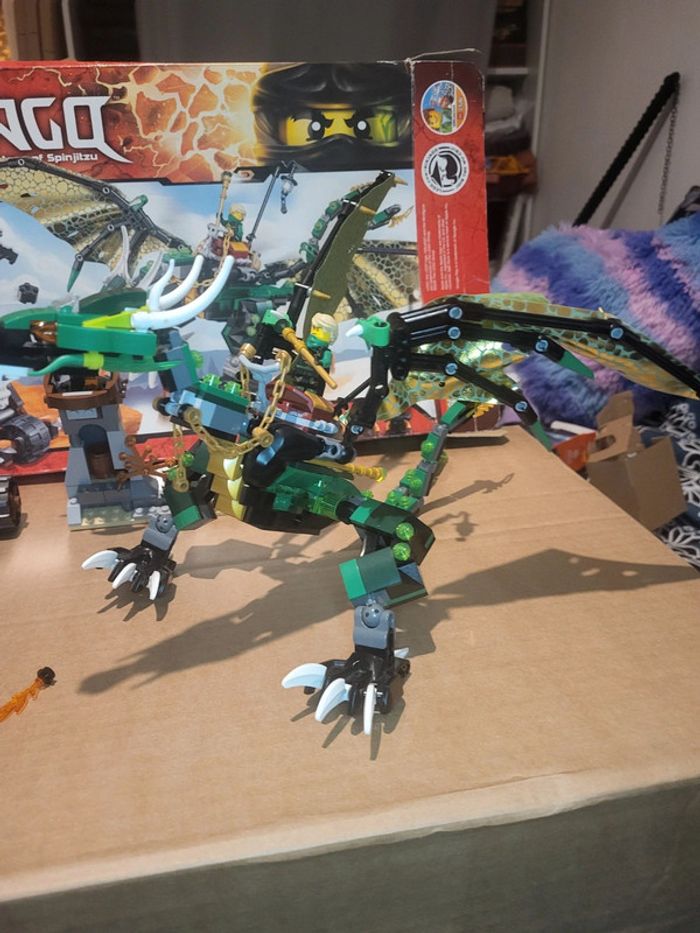 Lego Dragon vert Ninjago avec ses minifigurines - photo numéro 3