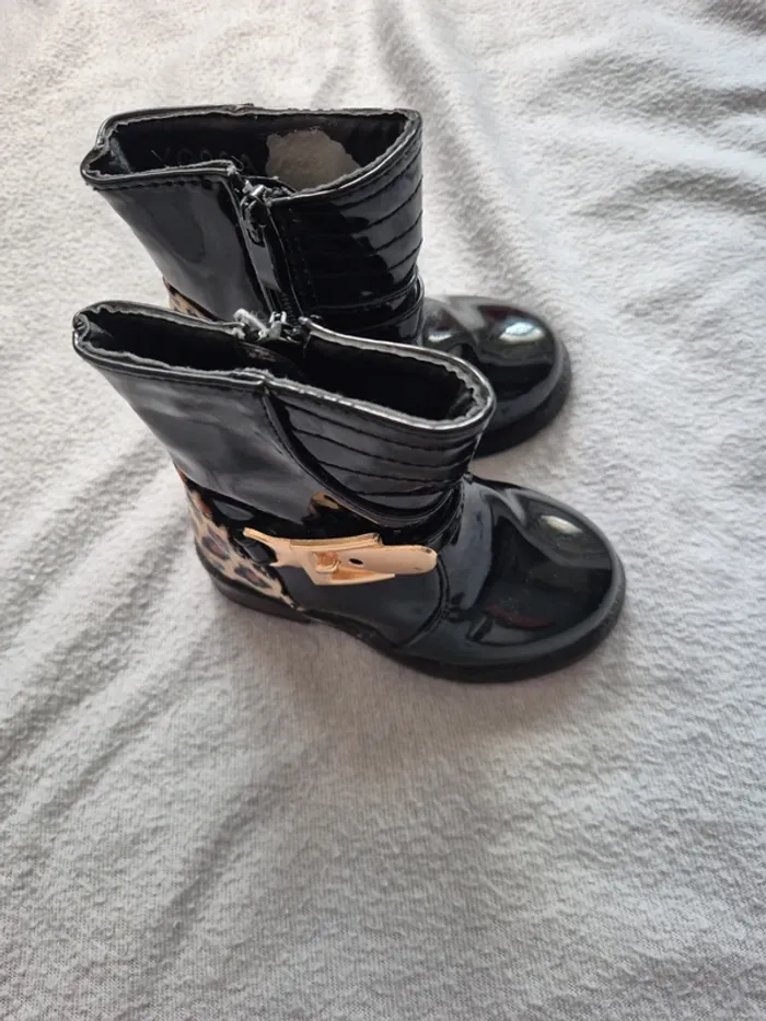 Bottines fille taille 19 - photo numéro 4