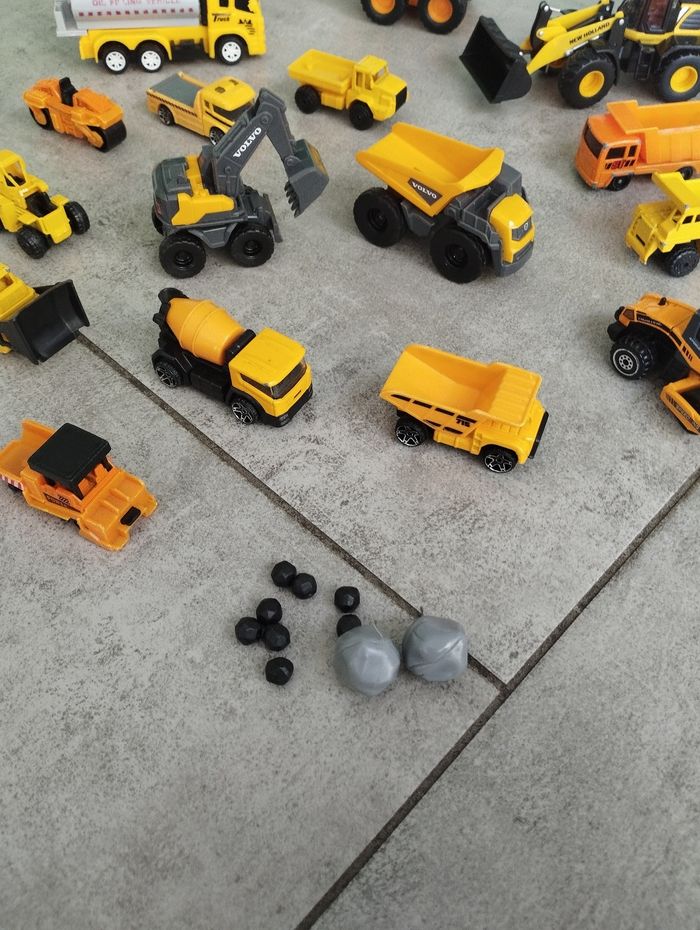 Lot véhicules de chantier - photo numéro 7