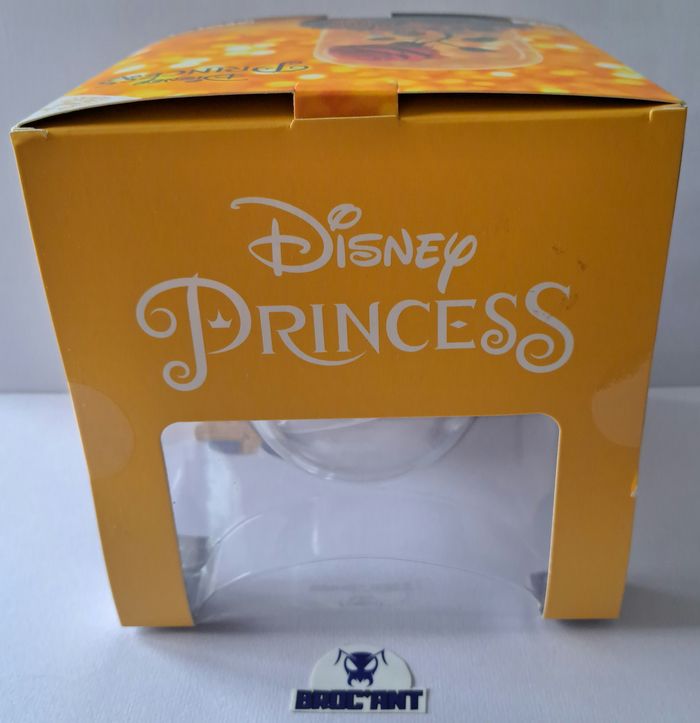 Figurine Disney The Beauty and the Beast Enchanted Rose - neuve scellée jamais ouverte - photo numéro 5
